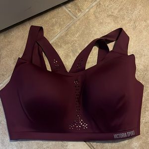 Victoria Sport Angel Max (36DDD)